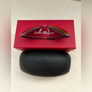 NWOT Authentic Salvatore Ferragamo Women sunglasses